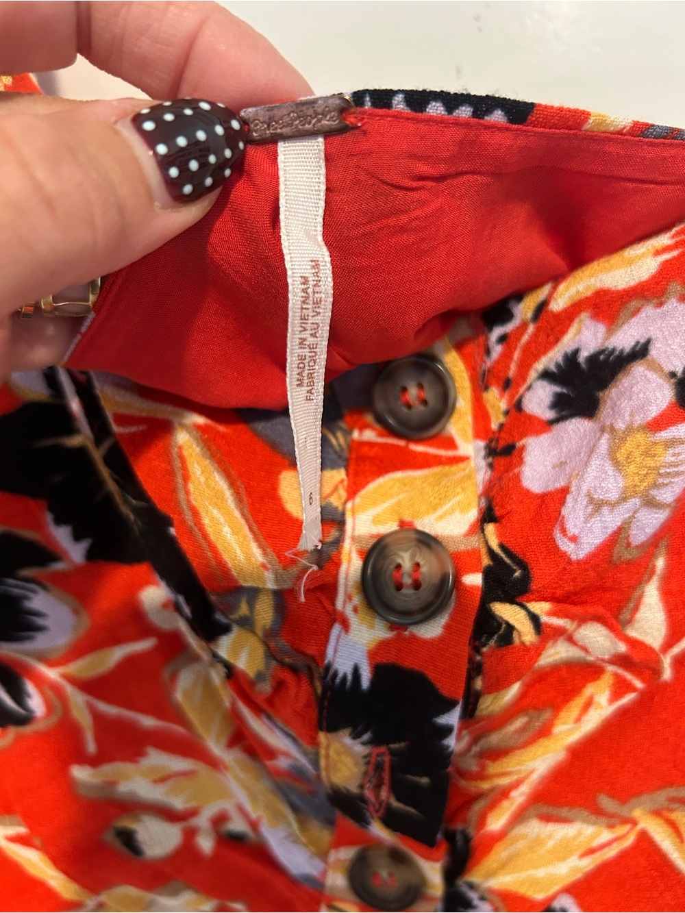 Free People Red Floral Button-Front Women’s Dress size 6 - Picture 4 of 5